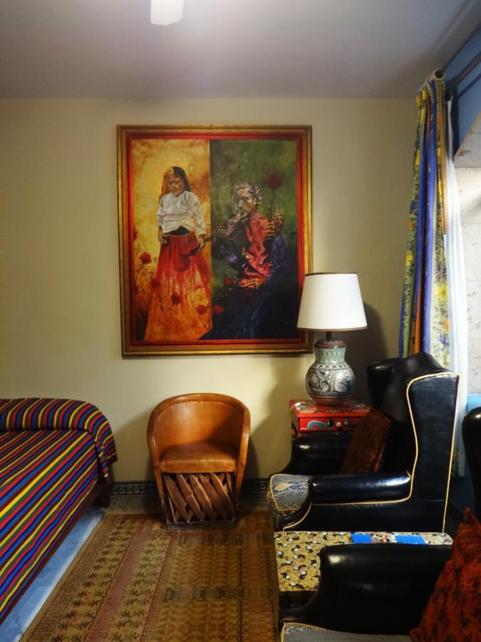 Casa De Las Flores Bed & Breakfast Tlaquepaque Exterior photo